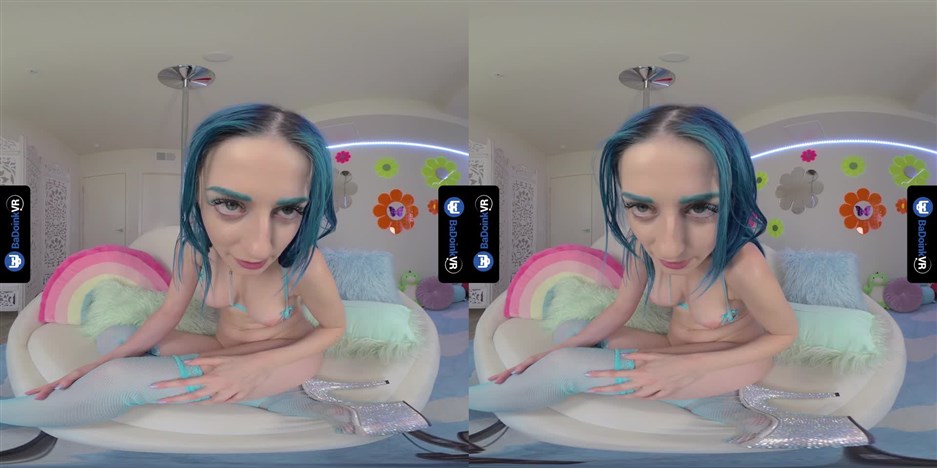 Amateur VR Porn Jewelz Blu SOLO Smartphone